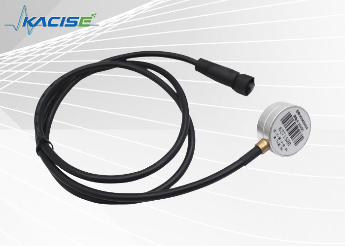 KUM2500A 高解像度液体測定用超音波燃料タンクレベルセンサー 9~36V