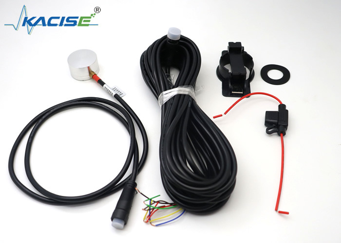 KUM2500A GPS プラットフォームを備えた超音波トラック燃料センサー追跡装置カーアラーム