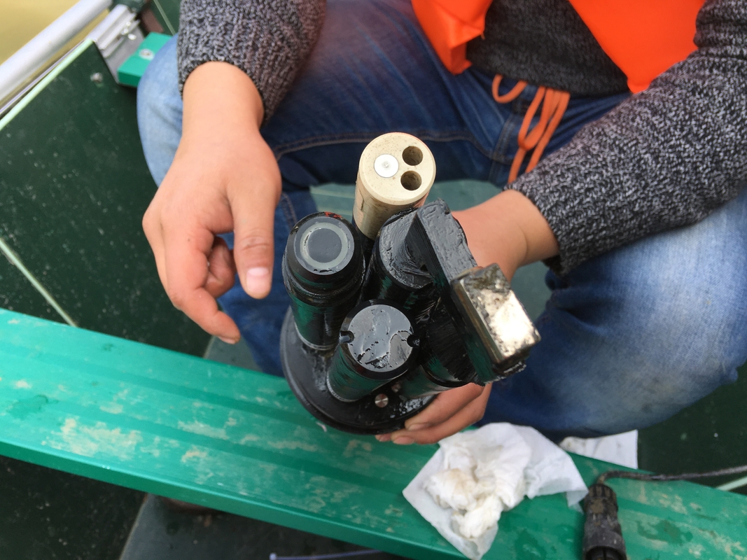 KWS800長期オンライン監視のためのオンライン多変数水質センサー