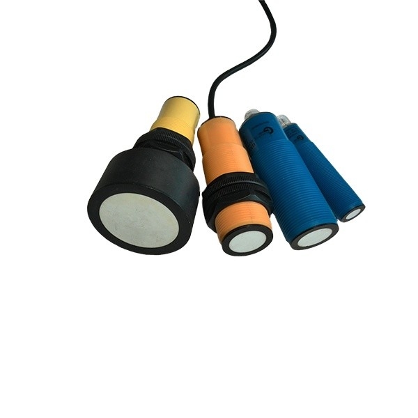 アナログ出力4-20mA,0/1-5V,0/1-10Vオプションの水位センサー3m