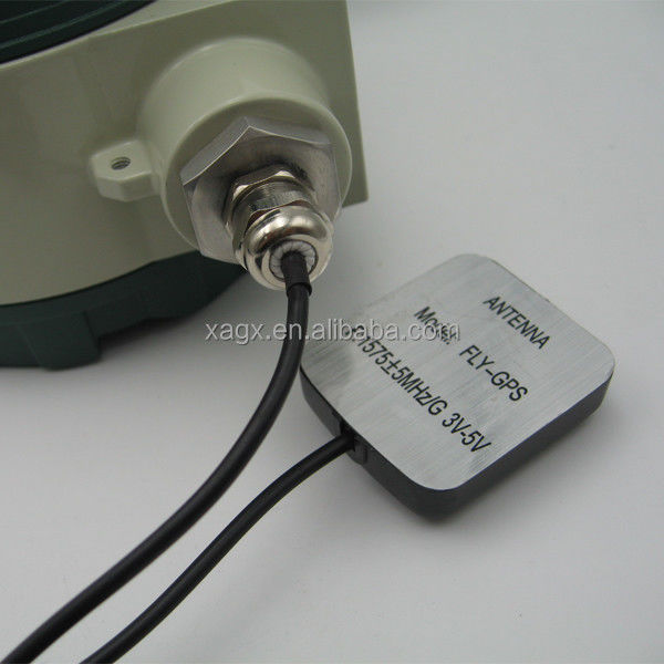 GPS GPRS ディーゼル燃料タンクレベルセンサー 0.5%F.S 精度 IP65 保護およびタイミング作業時間 5-1000 分