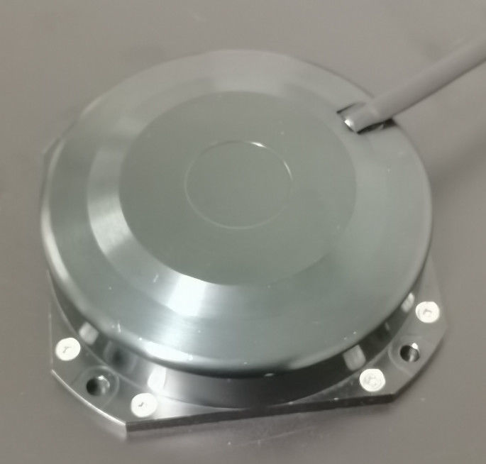 慣性測定用の寸法 120×120×38 mm、動作温度 -45 ～ +70°C の高精度光ファイバ ジャイロスコープ