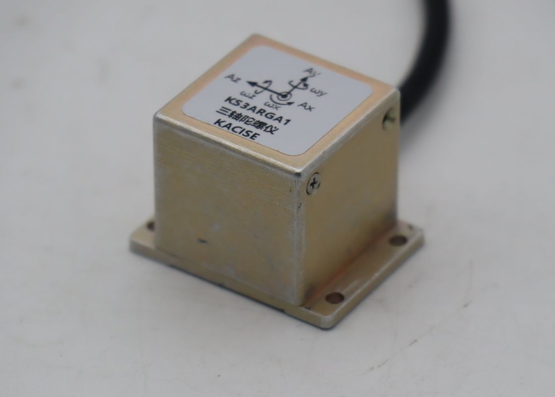≤0.05%FR 非線形性、≤20ms 高速スタート、-45～+80°C の広い温度範囲を備えた 3 軸ユニバーサル電子ジャイロスコープセンサー