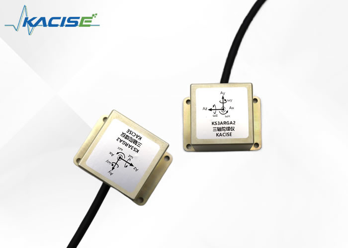調整可能な出力電圧0.66-2.64V,G値感度 ≤0.02 ((°/s/g) の精密電子陀螺センサー