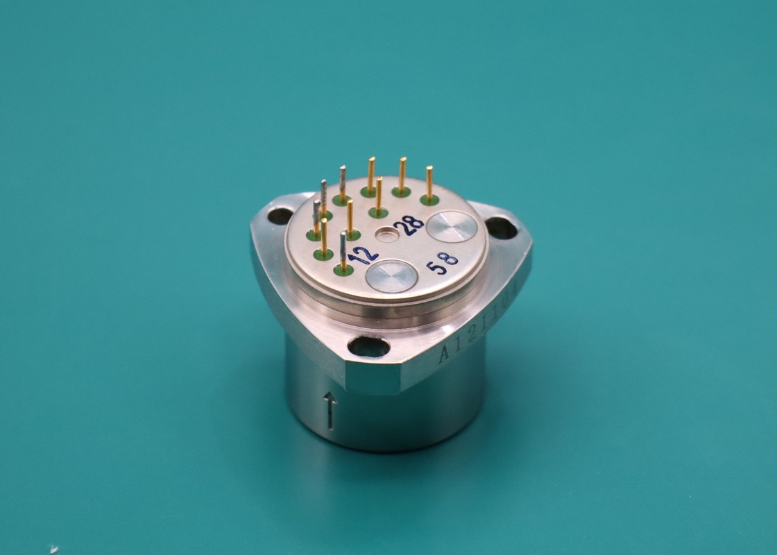 1.2~1.6mA/g 感度 <1μg のスケールファクターショック・プルーフ・アクセレロメーター