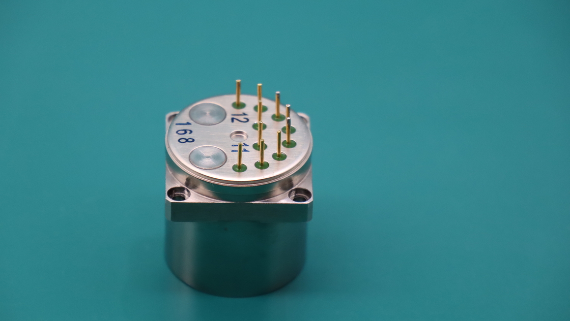スケールファクター1.2~1.6mA/g 温度感度 ≤30ppm/°C~≤80ppm/°Cのアクセラロメーターセンサー