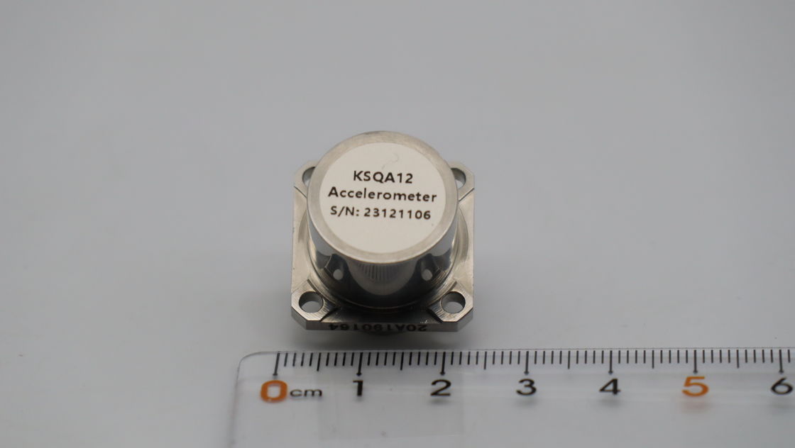 クォーツ・フレキシブル・アクセレロメーター・センサ ±12~±18V DC電源,0.6~1.3mA/g スケールファクター,精密測定のための≤5mgバイアス