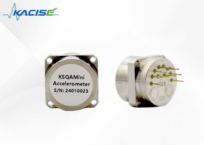 2.3~3.5mA/g スケール因数 1000g 衝撃耐性クォーツ 柔軟性加速器センサー 保存温度 -55°C+130°C