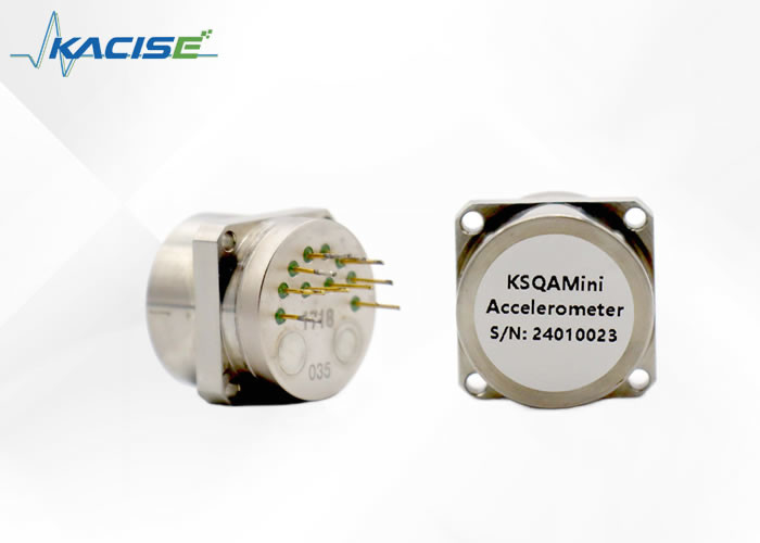 振動試験用 敏感な2.3-3.5mA/g アナログ加速計,重量 ≤25g