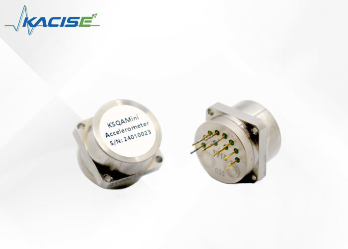 精度20gピークシナス2.3-3.5mA/gスケールファクター-55°C+130°C貯蔵温度