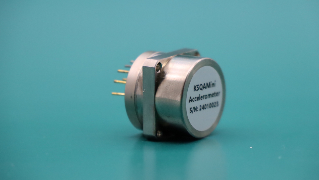 振動試験用 敏感な2.3-3.5mA/g アナログ加速計,重量 ≤25g