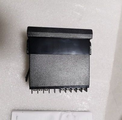 100%オリジナル設計、250msの入力サンプリング時間を持つ、優れたHoneywell DC1020CR-301000-Eデジタルコントローラー