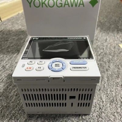 UT35A デジタル温度コントローラ 14 段のカラーLCD,梯子配列制御,イーサネット通信