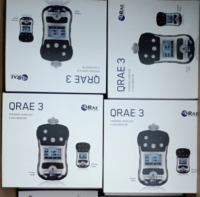 MicroRAE PGM-2600 ワイヤレス 4 ガス安全モニター、リアルタイム GPS 追跡およびマンダウンアラーム付き