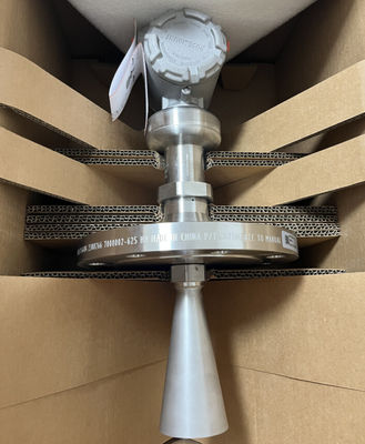 Rosemount 5408 レベルトランスミッタ、± 0.08 精度、4 ～ 20mA/HART 電源、産業用アプリケーション向け SIS 準拠