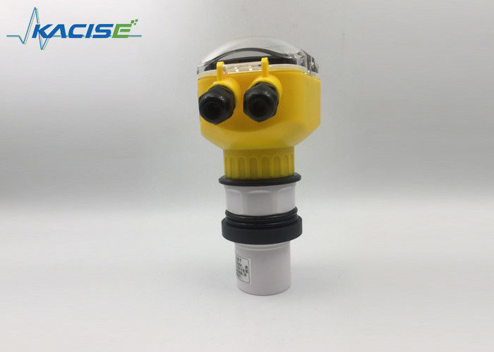24V DC電源と高精度0.5%の無接触測定のための統合された超音波水位計