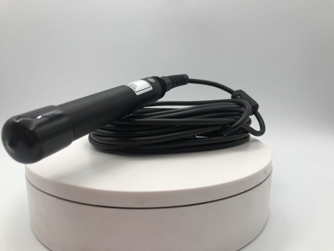自動温度補償付き,電解液を必要としない,RS485出力を持つ,フラウレセンスの溶解酸素センサー