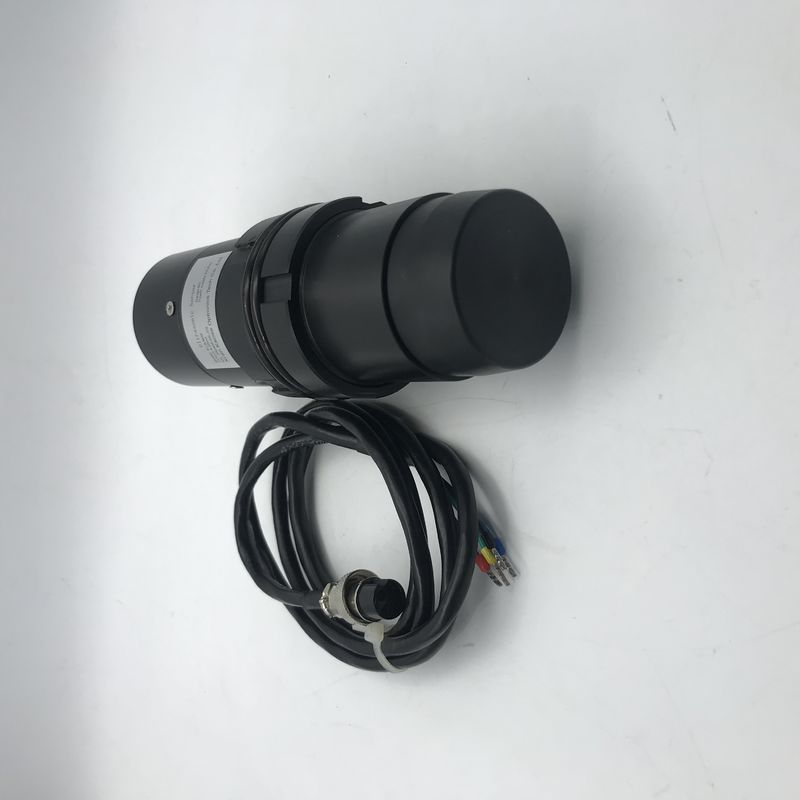 高精度超音波センサー M56*2 装置で非接触距離測定