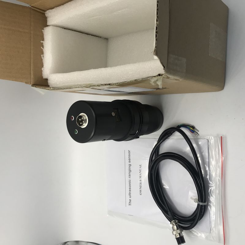 高解像度非接触式超音波距離センサー IP65保護により,正確なレベル検出