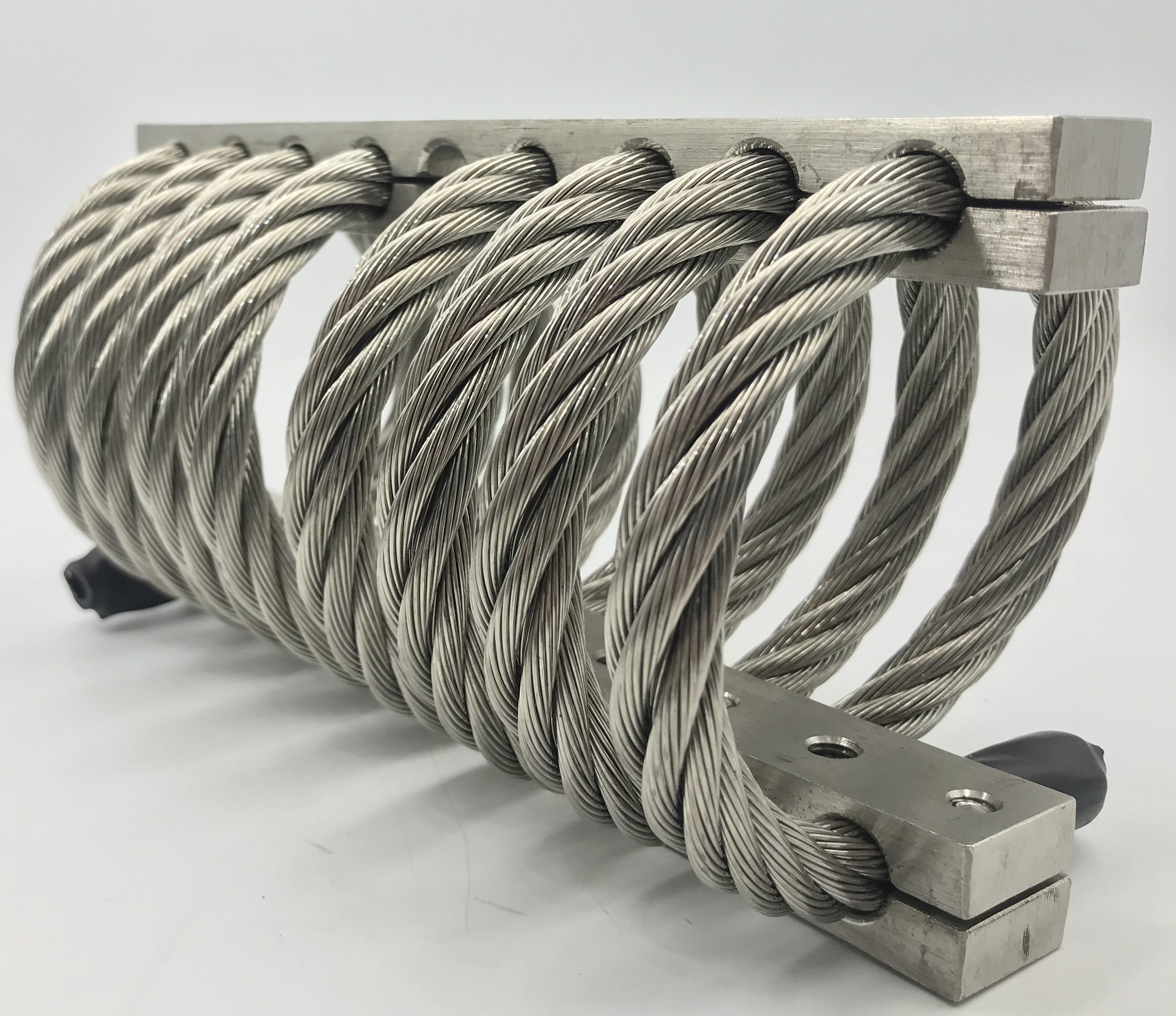 長い寿命の耐久のステンレス鋼ワイヤー ロープの振動アイソレーター